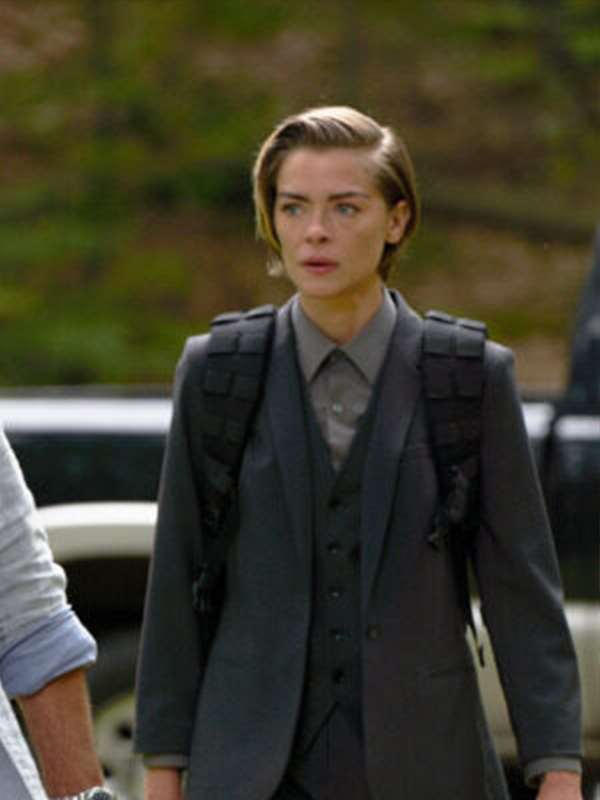 Code Name Banshee Jaime King Grey Blazer