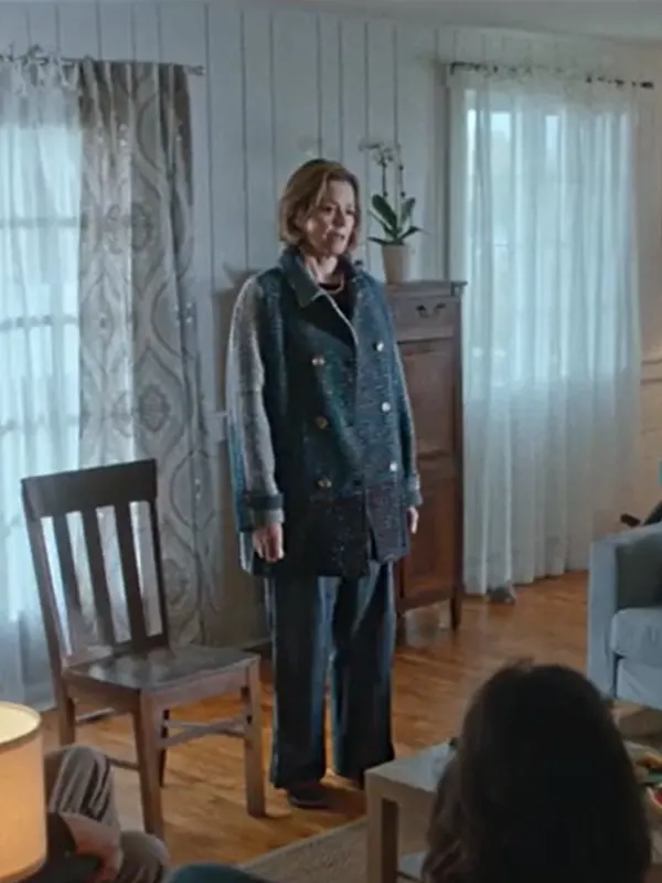 The Good House 2022 Hildy Good Overcoat