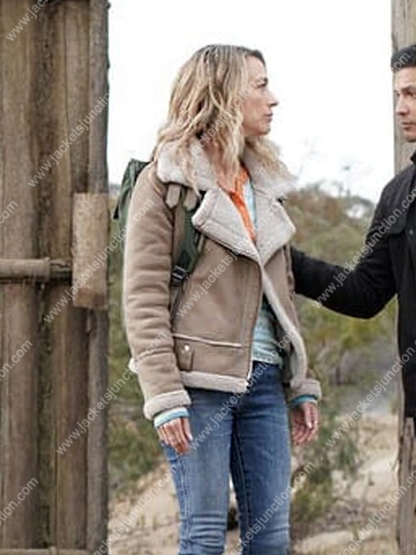 La Brea S02 Natalie Zea Shearling Jacket