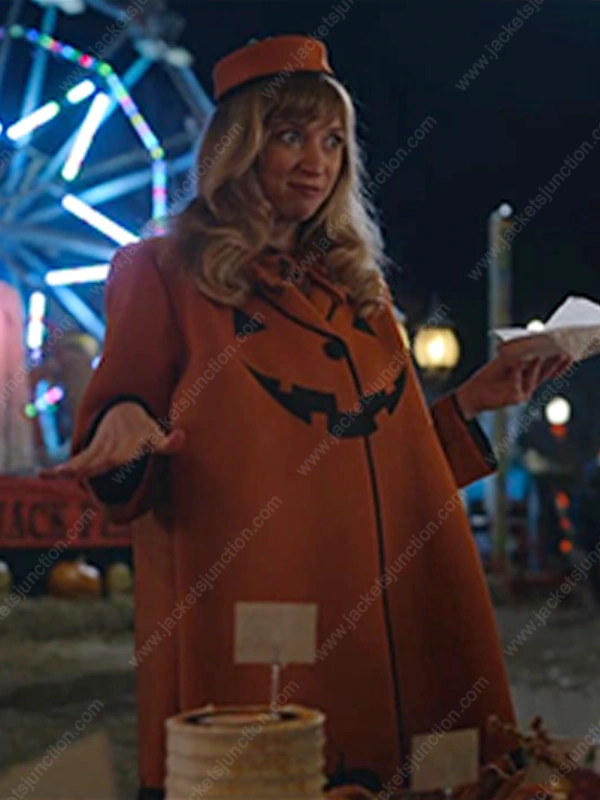 Lauren Lapkus Coat