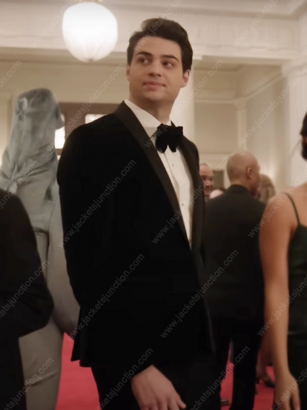 Noah Centineo The Recruit Owen Hendricks Black Tuxedo Blazer