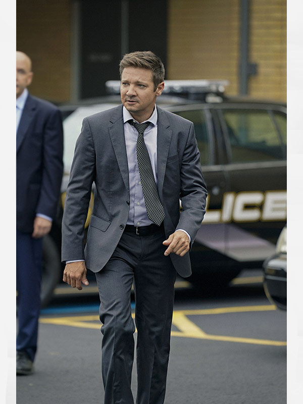 Mayor Of Kingstown S02 Jeremy Renner Suit