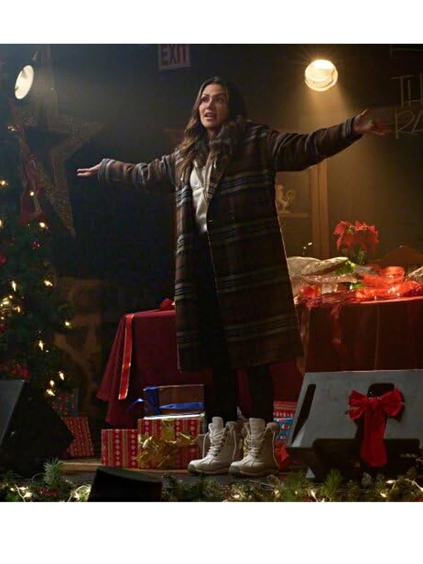 Italia Ricci Catch Me If You Claus Checked Coat