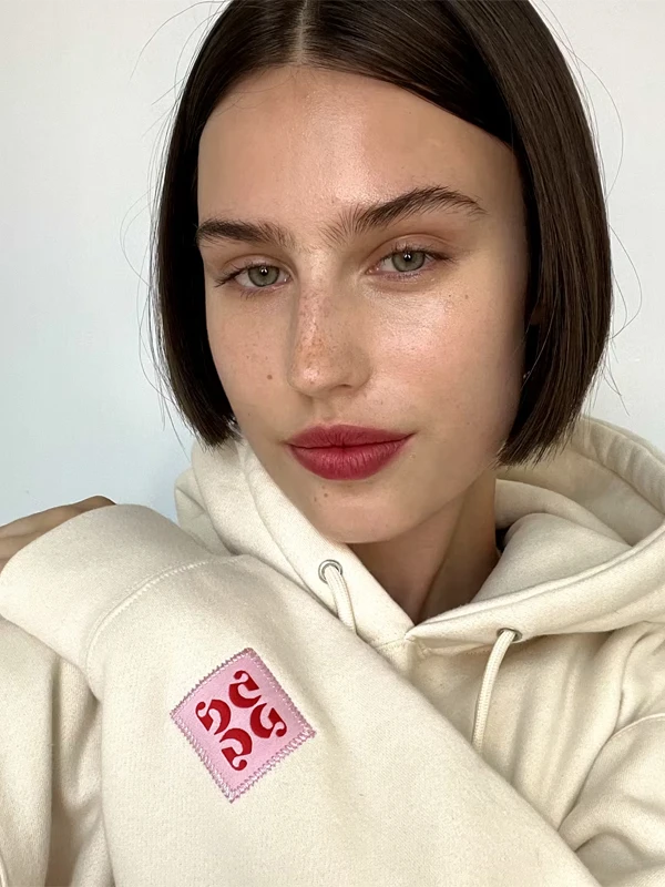 Glossier Hoodie Cream