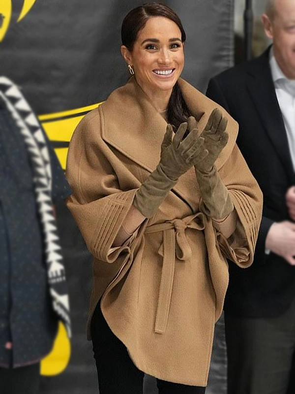 Sentaler Meghan Markle Borwn Cape Coat