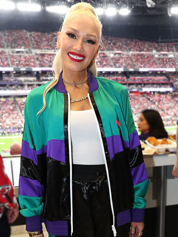 Gwen stefani 2025 bomber jacket