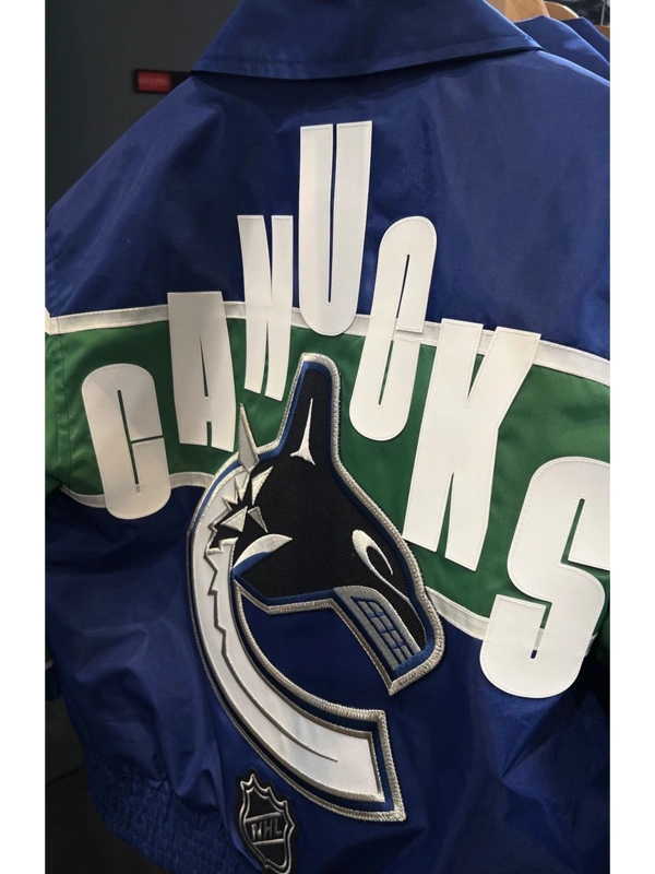 Vancouver Canucks Wag Jacket Blue