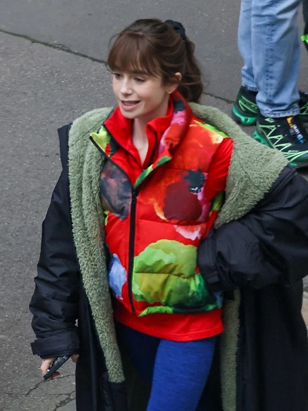 Emily in Paris S04 Lily Collins Red Puffer Vest