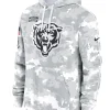 Chicago Bears Nike Arctic Camo 2024 Salute to Service Club Fleece Pullover Hoodie Grey