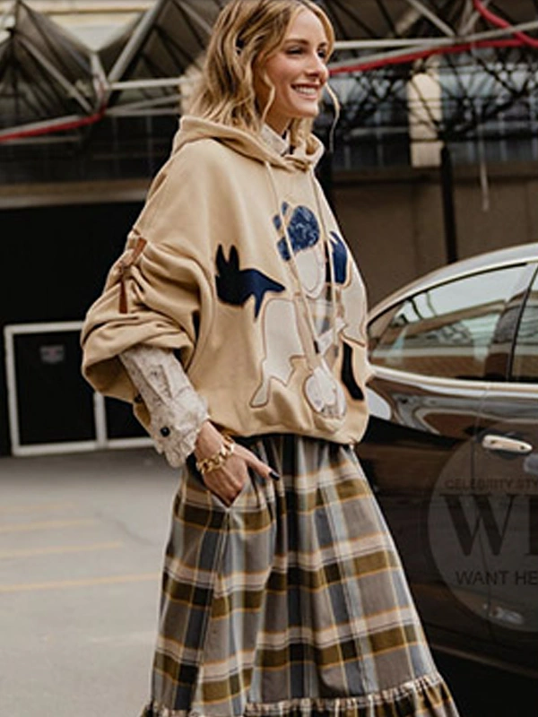 Milan Fashion Week Olivia Palermo Beige Oversized Hoodie