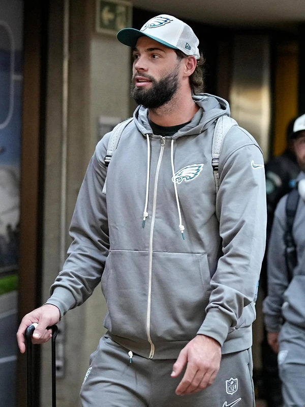 Philadelphia Eagles Sideline Club Grey Zip-Up Hoodie