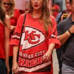 Taylor Swift Chiefs T-shirt