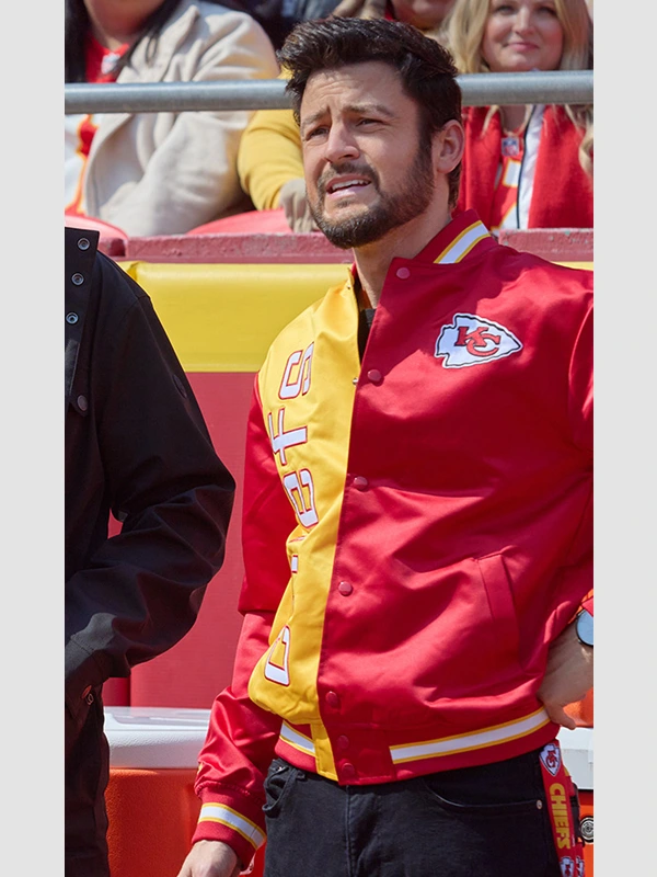 Tyler Hynes Holiday Touchdown A Chiefs Love Story Chiefs Jacket