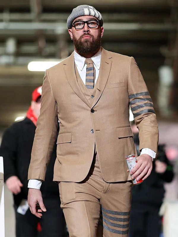 Travis Kelce Chiefs vs Bills Game Brown Striped Suit